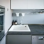 Cozy Pet Friendly & Free Parking Апартаменты Пловдив